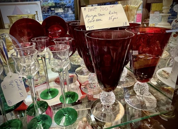 Morgantown ruby golfball glass - 15 total